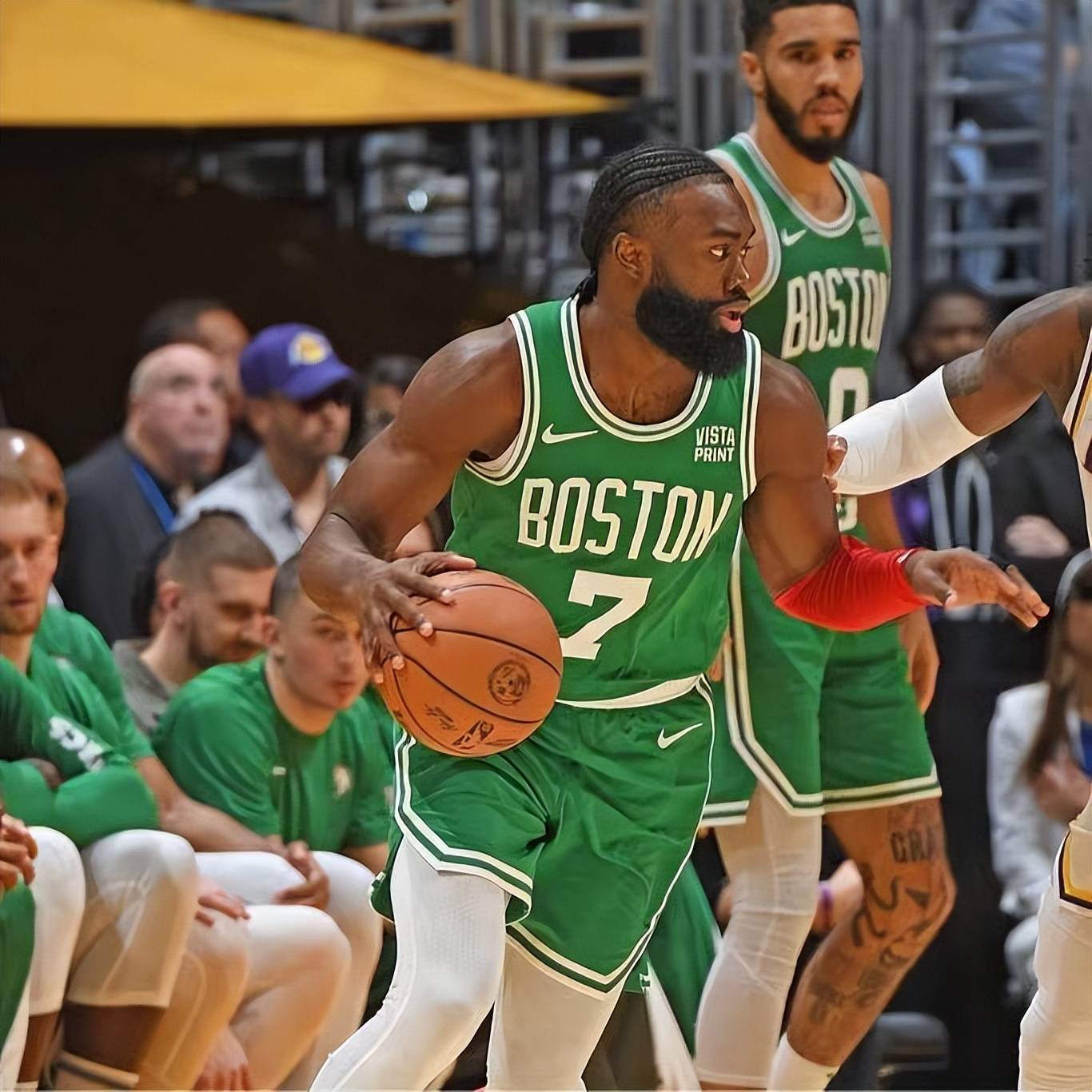 关于CBA常规赛赛程吃紧,波士顿凯尔特人国际比赛日篮板制胜,目标明确,轮换策略成焦点的信息 关于CBA常规赛赛程吃紧,波士顿凯尔特人国际比赛日篮板制胜,目标明确,轮换策略成焦点的信息