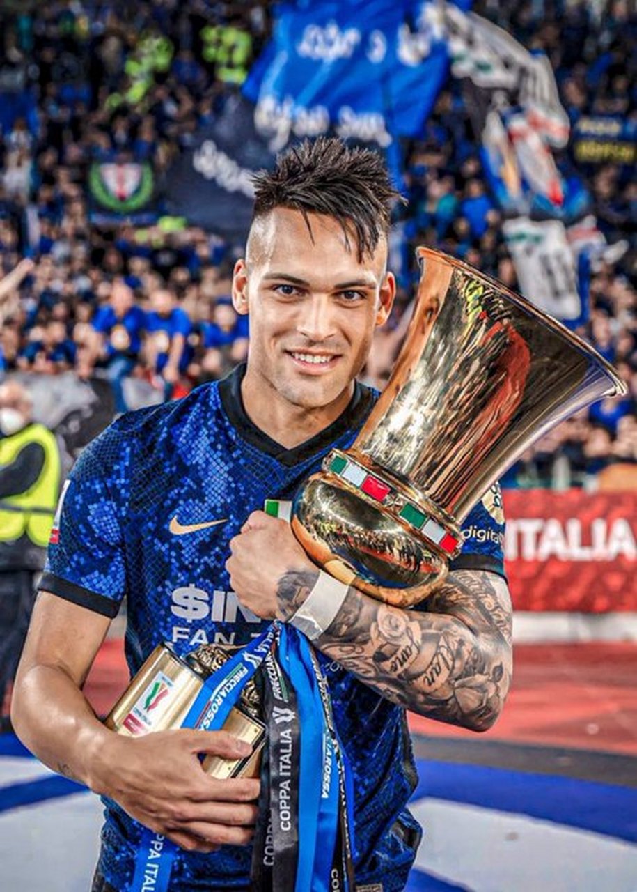 包含赛后体能课后；武汉三镇状态回暖备战意大利杯；目标明确；赛季目标并未改变的词条